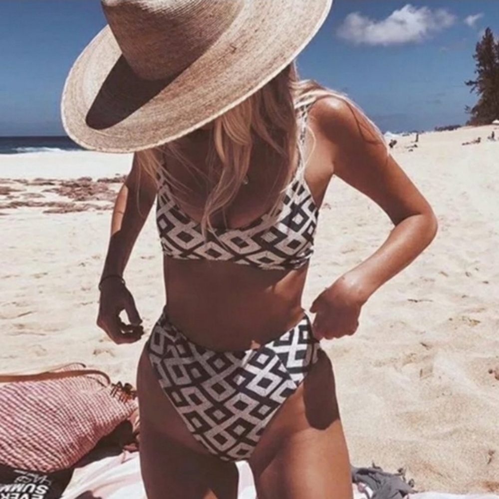New Grey Rhombus Bralette Highwaisted Bikini Set